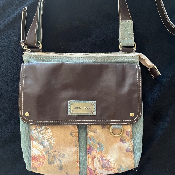 Anna Nova designer purse - Picture 1 of 7